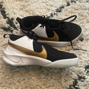 Nike boy shoes